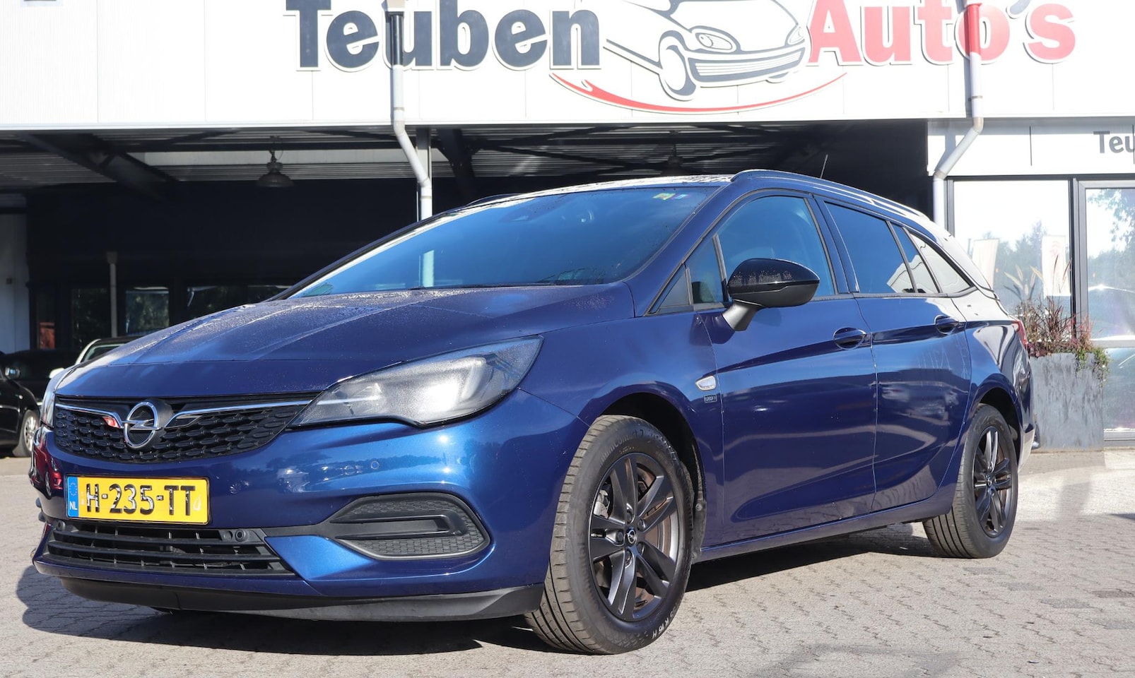 Opel Astra Sports Tourer - 1.2 Edition 2020 | Trekhaak | Cruise control | Lane assist | 2020 - AutoWereld.nl