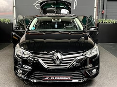 Renault Mégane - 1.5 dCi Eco2 Bose AIRCO NAVI LEER