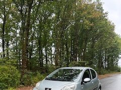 Peugeot 107 - 1.0-12V XS, 4-Deurs, APK, Airco