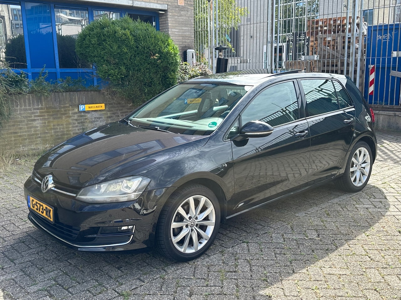 Volkswagen Golf - 1.4 TSI Highline 1.4 TSI Highline - AutoWereld.nl