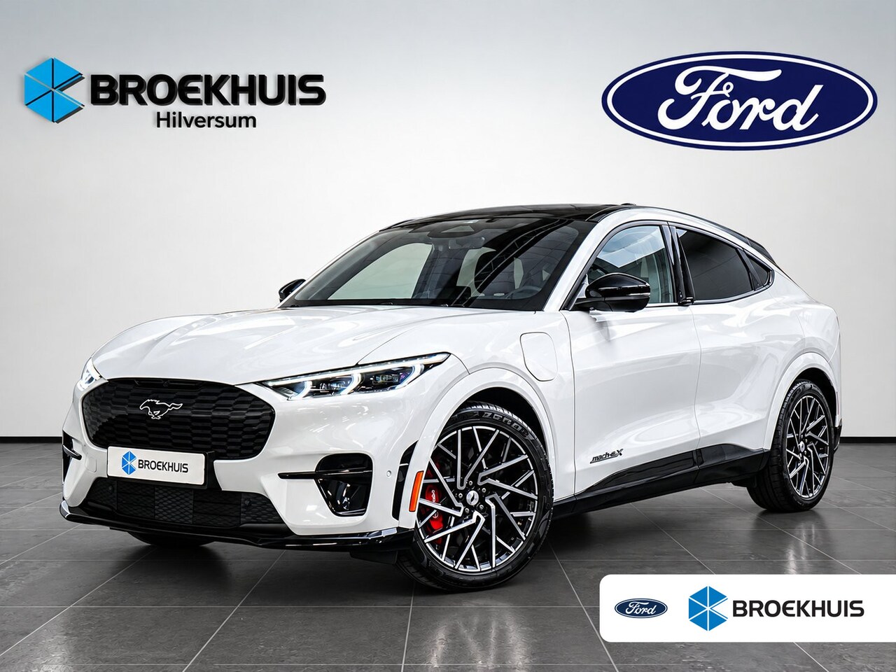 Ford Mustang Mach-E - GT Extended 91KWh AWD 487pk | Pano | 20" LMV | 2+2 jaar Ford Protect | SOH 99,5% | Fabriek - AutoWereld.nl