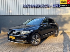 Volkswagen Tiguan - 1.4 TSI eHybrid Elegance - Trekhaak - Pano - 360gr - Dodehoekassistent etc etc