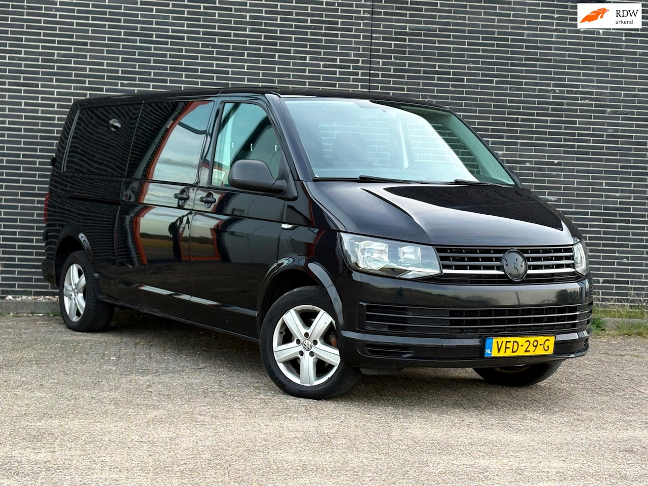 Volkswagen Transporter - 2.0 TDI L2H1 DC 2.0 TDI L2H1 DC - AutoWereld.nl