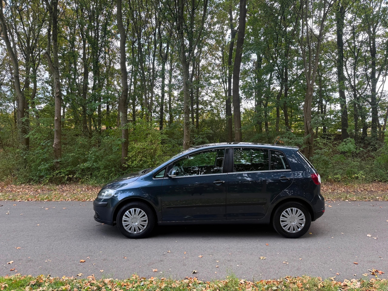 Volkswagen Golf Plus - 1.6 FSI Comfortline Business 1.6 FSI Comfortline Business, 151861KM! Nieuwe APK! - AutoWereld.nl