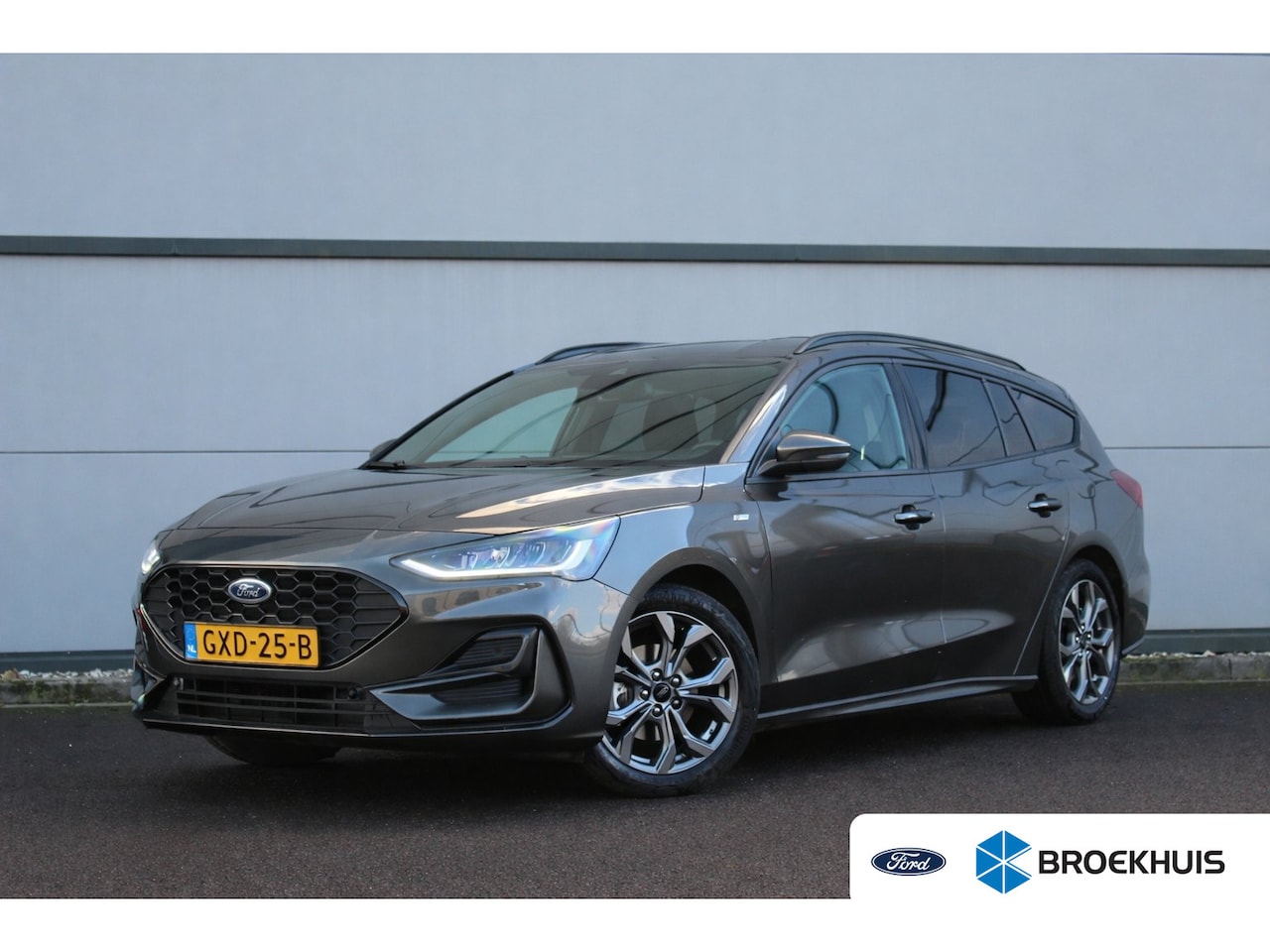 Ford Focus Wagon - 1.0 Hybrid ST Line 155 PK | 1500 KG Trekgew.| Winterpakket | Climate | Cruise | DAB | Keyl - AutoWereld.nl