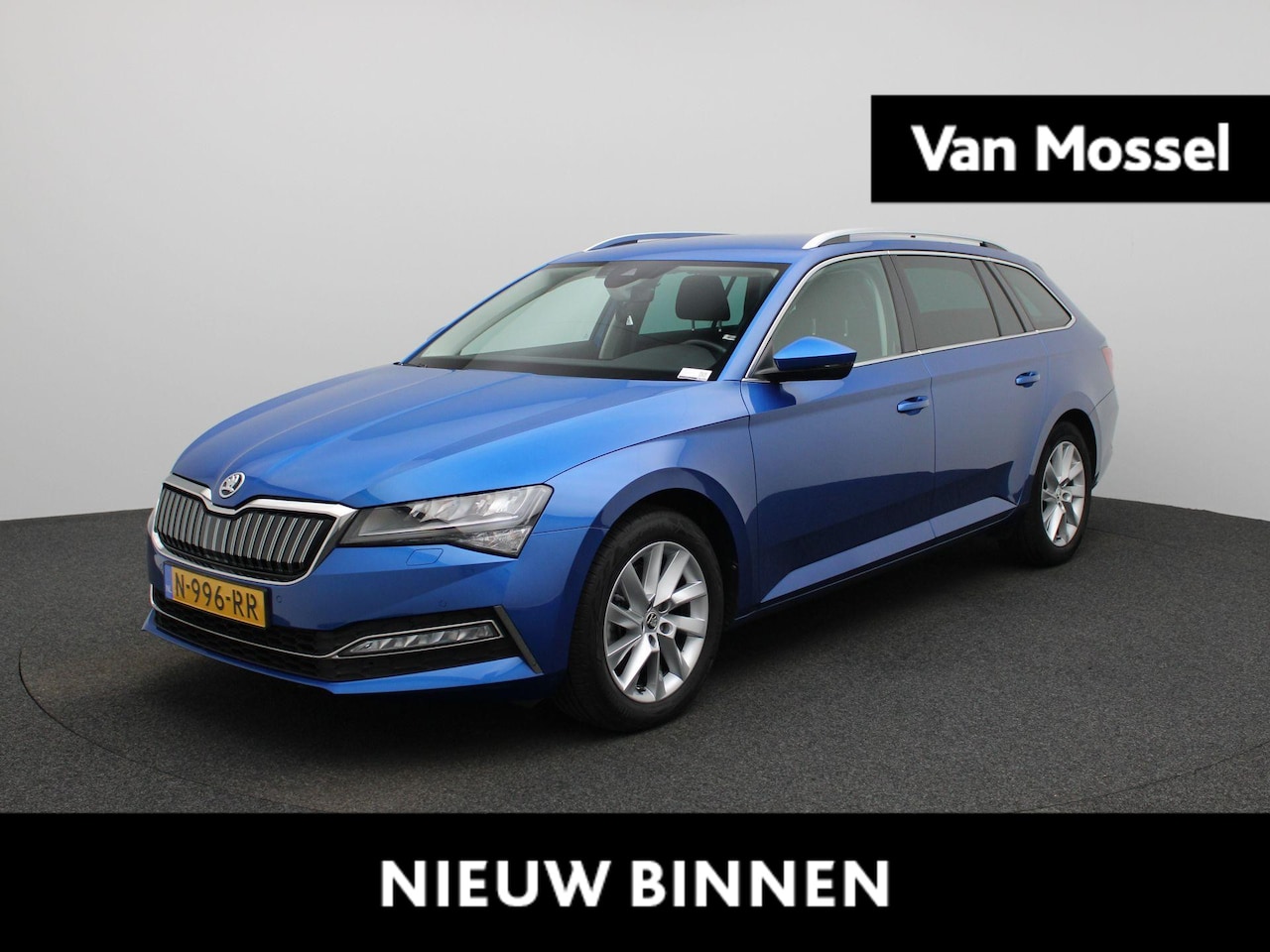 Skoda Superb Combi - 1.4 TSI iV Business Edition Plus | TREKHAAK | STOELVERWARMING | ACHTERUITRIJCAMERA | CLIMA - AutoWereld.nl