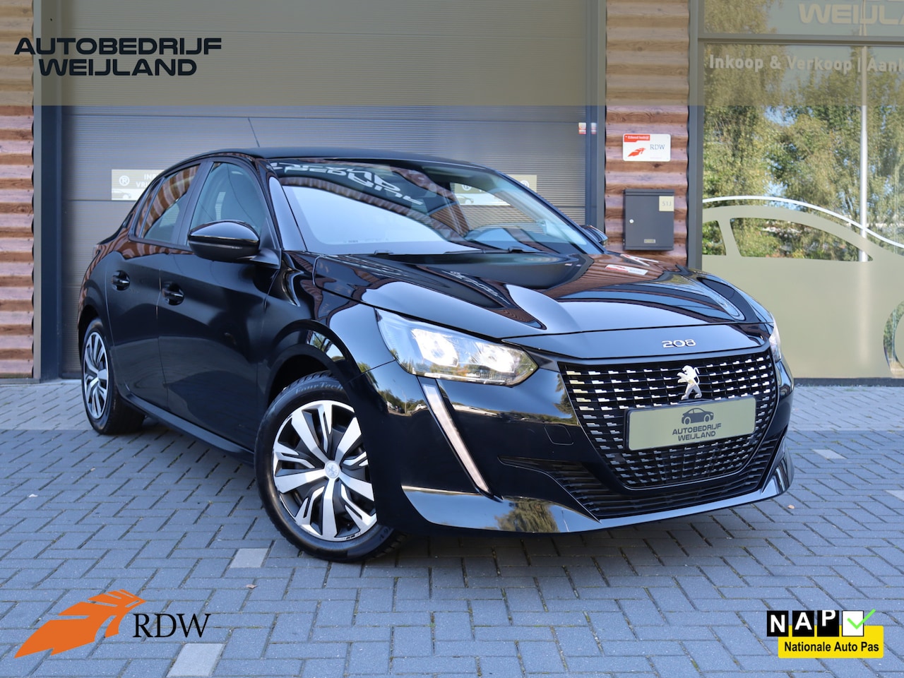 Peugeot 208 - 1.2 PureTech Blue Lease Active I 1ste eig. I Airco I BTW-auto I Navi I Carplay I PDC I Cru - AutoWereld.nl