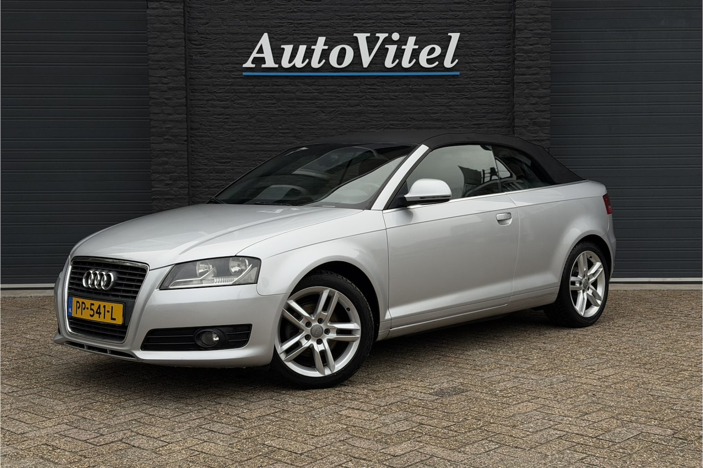 Audi A3 Cabriolet - 1.8 TFSI Attraction | Sportleder | Stoelverwarming | Clima | PDC A - AutoWereld.nl