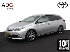 Toyota Auris Touring Sports - 1.8 Hybrid Executive | Stoelverwarming | Trekhaak | Keyless | Cruisecontrol |