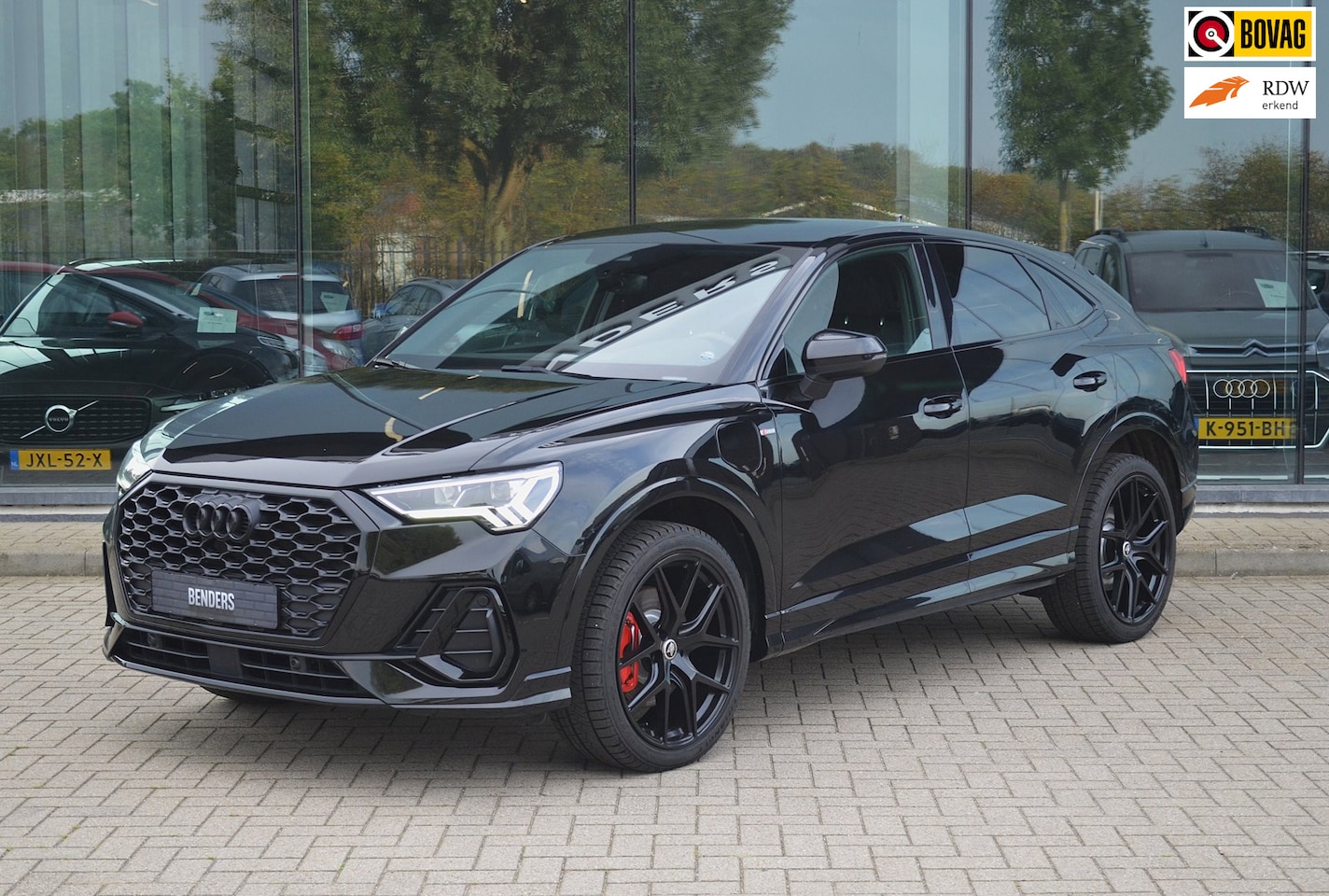 Audi Q3 Sportback - 45 TFSI e S Edition | Matrix LED | StoelStuurverwarming | Camera | Cruise - AutoWereld.nl
