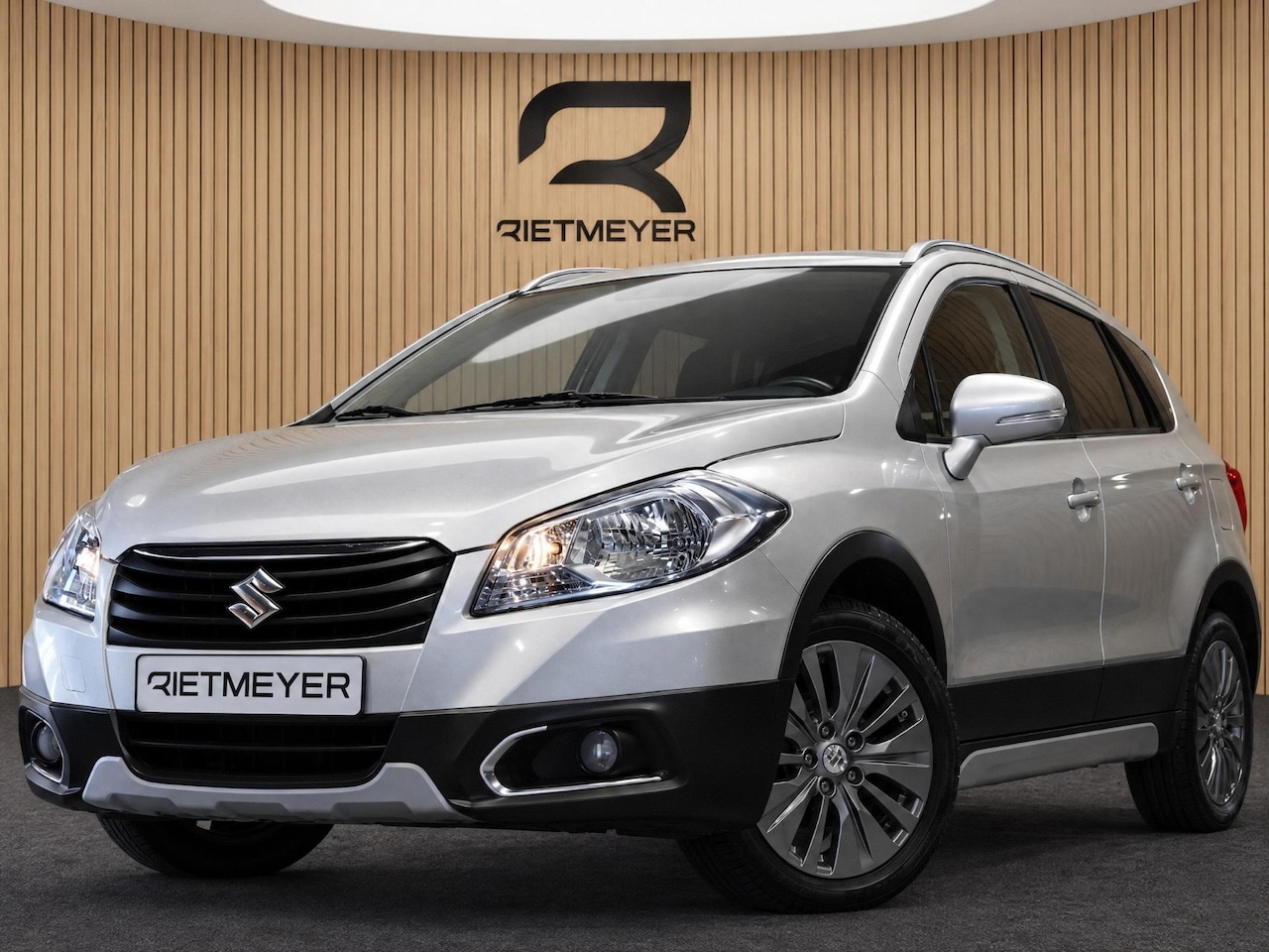 Suzuki SX4 S-Cross - 1.6 Exclusive |Trekhaak |Stoelverw. |Keyless |Climate Control |Cruise Control - AutoWereld.nl