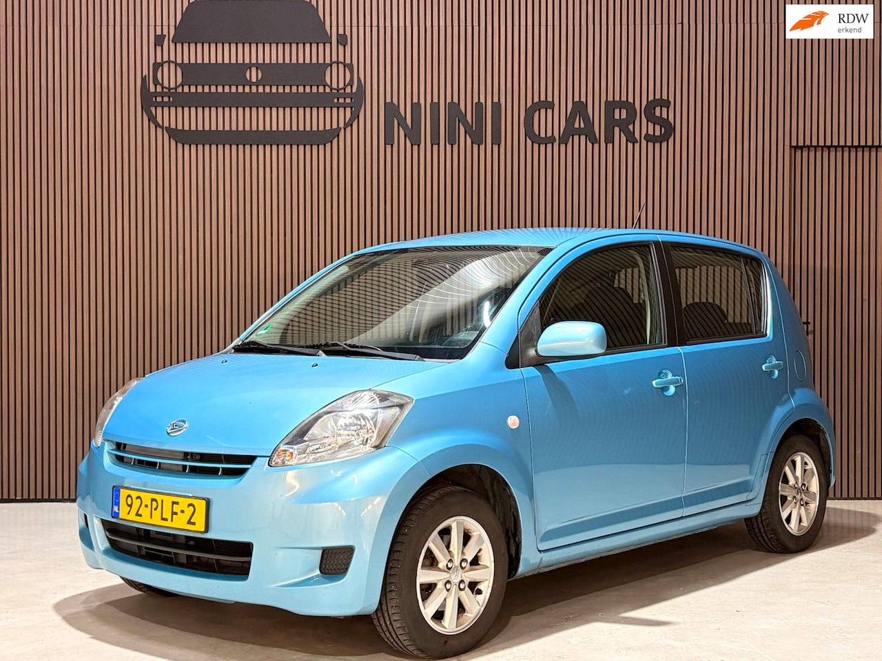 Daihatsu Sirion 2 - 1.3-16V Sense automaat - AutoWereld.nl