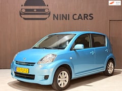 Daihatsu Sirion 2 - 1.3-16V Sense automaat