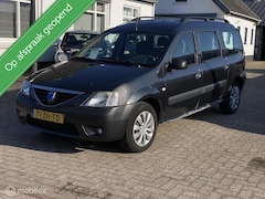Dacia Logan MCV - 1.6-16V Lauréate 7p. Lees Tekst