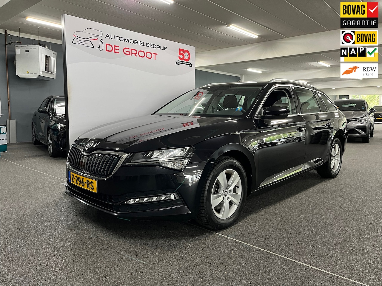 Skoda Superb Combi - 1.5 TSI ACT Business Edition / NL auto / eerste eigenaar / automaat - AutoWereld.nl