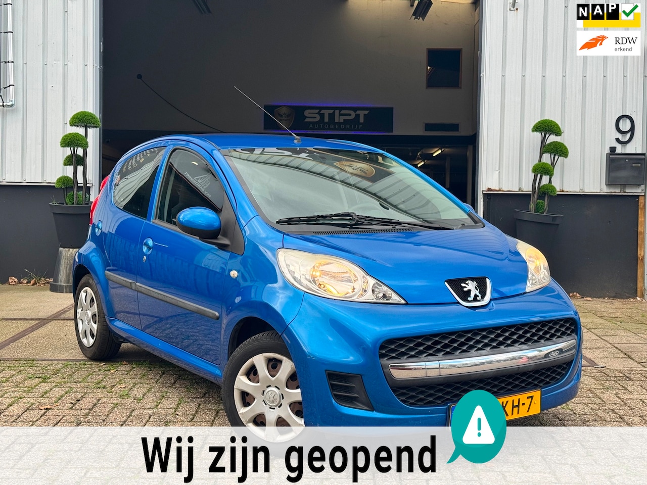 Peugeot 107 - 1.0 | AUTOMAAT | AIRCO | ELEKTRISCHE RAMEN | LAGE KM | NAP | CARPLAY | GARANTIE | - AutoWereld.nl