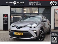 Toyota C-HR - 2.0 Hybrid First Edition Trekhaak | Blindspot | Stuur en stoelverwarming