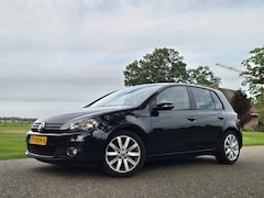 Volkswagen Golf - 1.4 TSI Highline