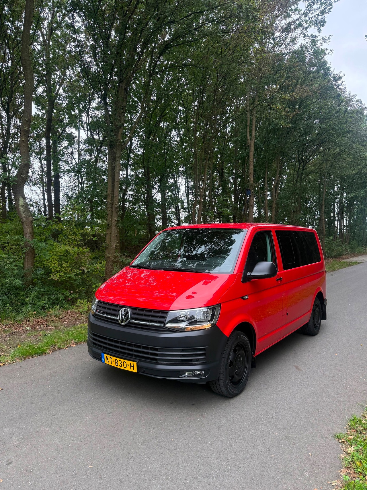 Volkswagen Transporter Kombi - 2.0 TDI L2H3 Highline 2.0 TDI L2H3 Highline, Automaat, DSG, 4 motion! - AutoWereld.nl