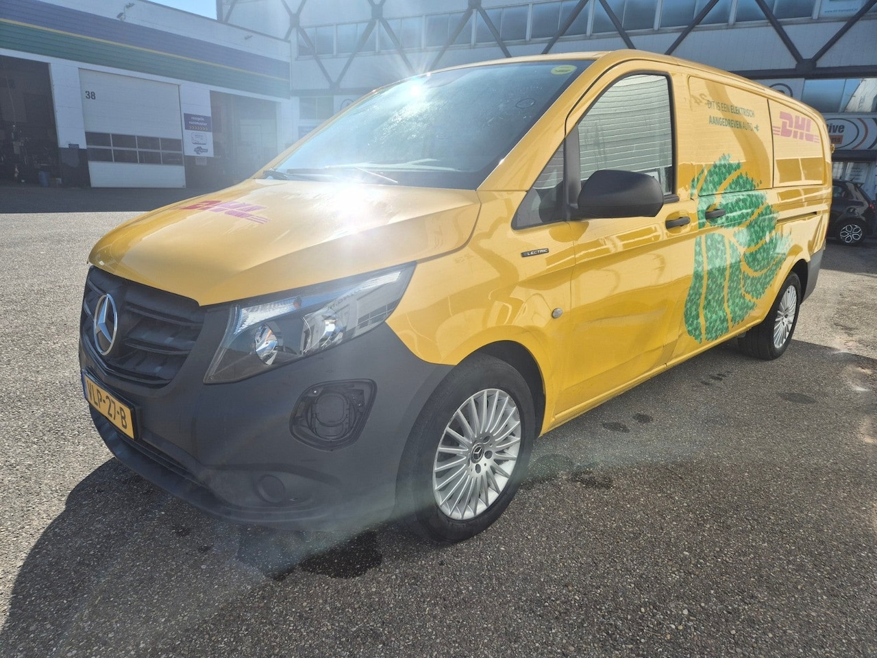Mercedes-Benz eVito - eVito Extra Lang 66 kWh snelladen camera l3h1 2x schuifdeur - AutoWereld.nl