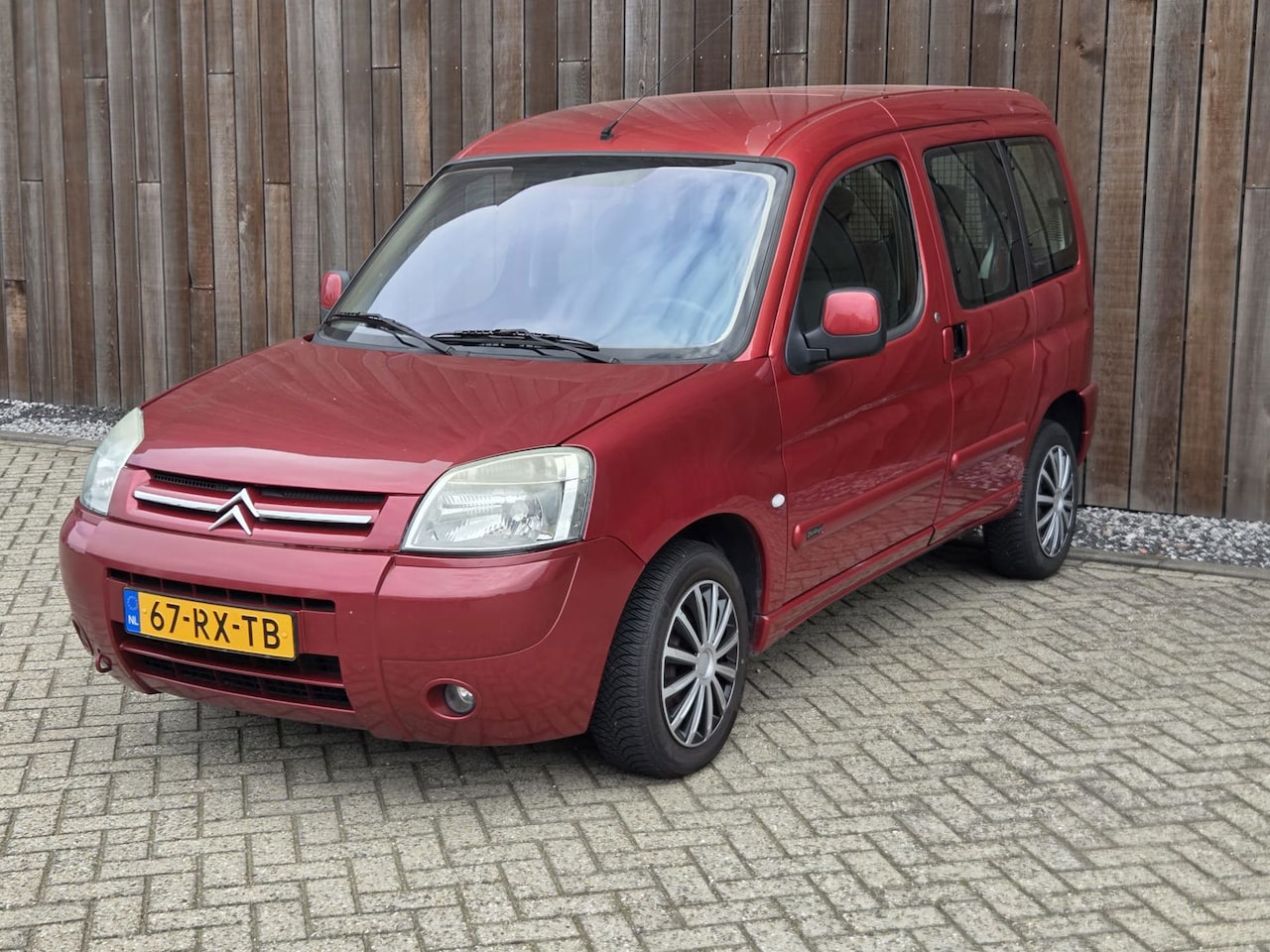 Citroën Berlingo - 1.6i Multispace Attraction Airco - AutoWereld.nl