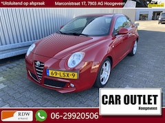 Alfa Romeo MiTo - 1.4 Distinctive Leer, Clima, CC, PDC, LM, nw. APK – Inruil Mogelijk –
