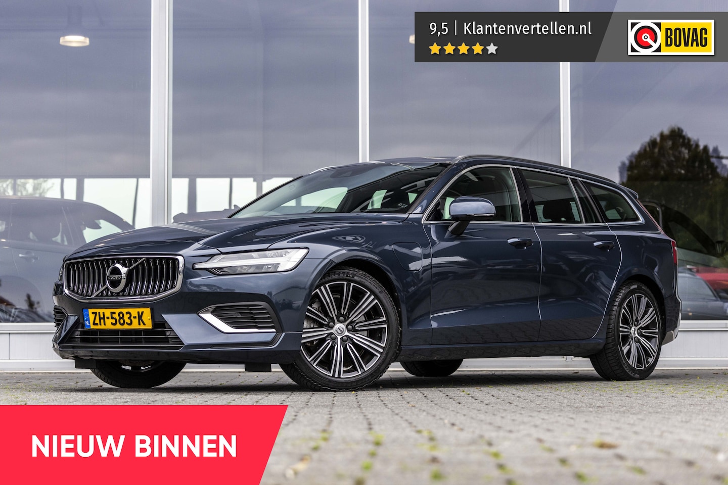 Volvo V60 - 2.0 T8 Twin Engine AWD Inscription | Pano | Bowers & Wilkins | E-Trekhaak - AutoWereld.nl