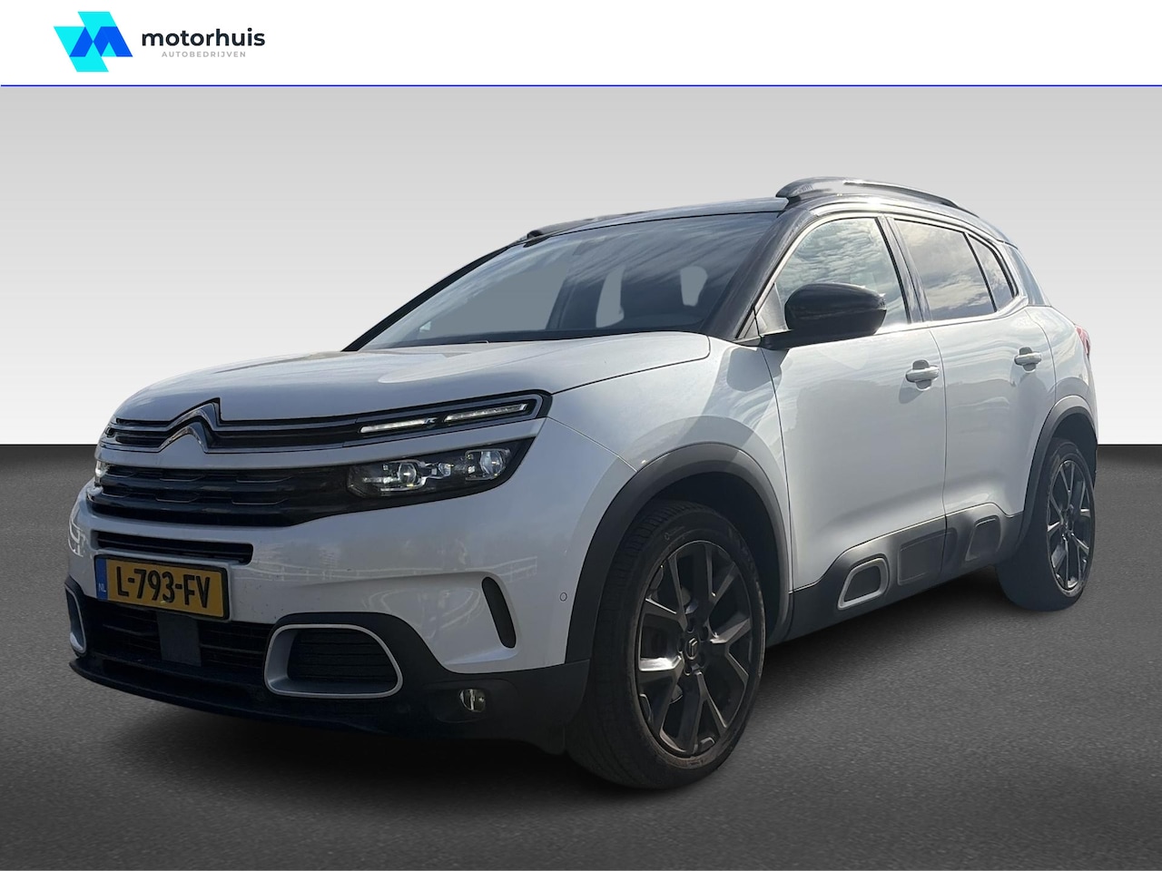 Citroën C5 Aircross - 1.2 PureTech Shine CARPLAY/CAMERA/NAVIGATIE - AutoWereld.nl