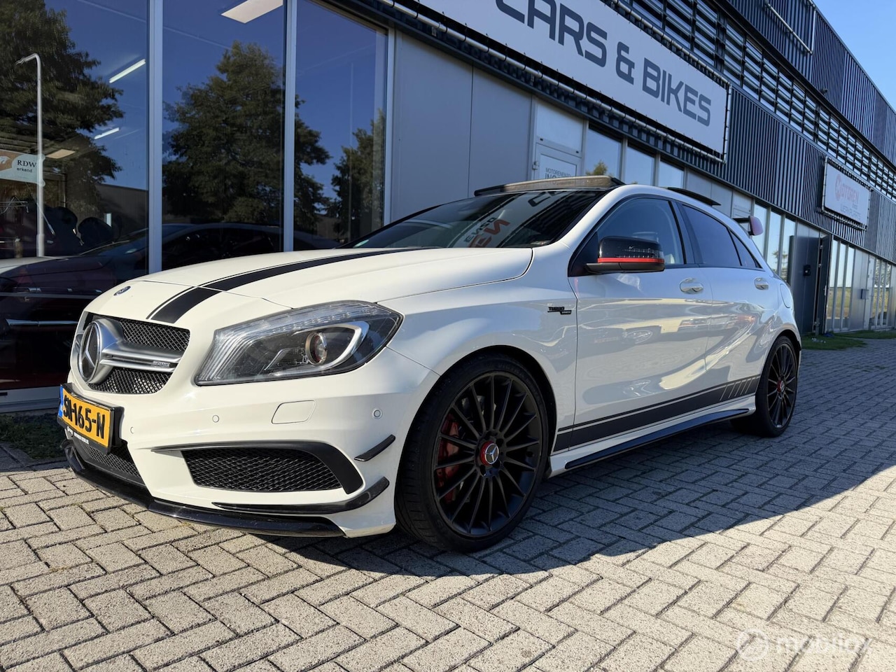 Mercedes-Benz A-klasse - AMG 45 4MATIC Edition 1 - AutoWereld.nl