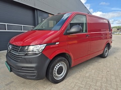 Volkswagen Transporter - 2.0 TDI 4Motion SPER|LOCK camera zeer mooie bus 2500kg trekhaak DAB APPLE