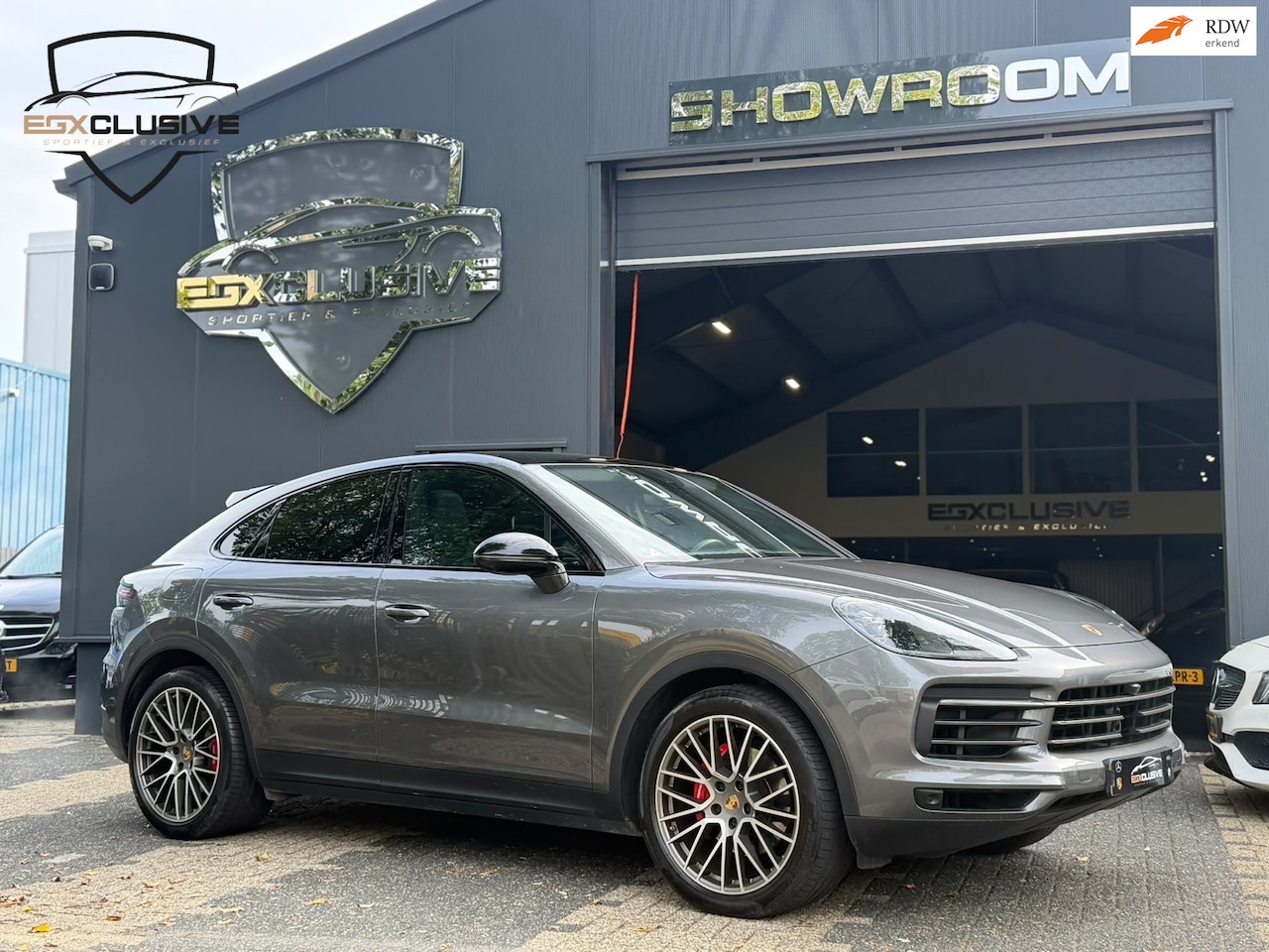 Porsche Cayenne Coupé - 3.0 E-Hybrid PANO|360CAMERA|ACC|SFEER| - AutoWereld.nl