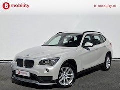 BMW X1 - sDrive20i Executive Automaat 'mineral-weiss' Trekhaak 1800kg | Xenon | Navigatie | Cruise