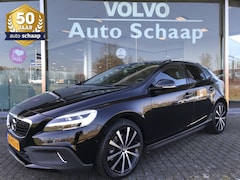 Volvo V40 Cross Country - 1.5 T3 Polar+ Luxury Automaat | Rijklaar incl 12 mnd Bovag | Panoramadak DAB Camera Trekha