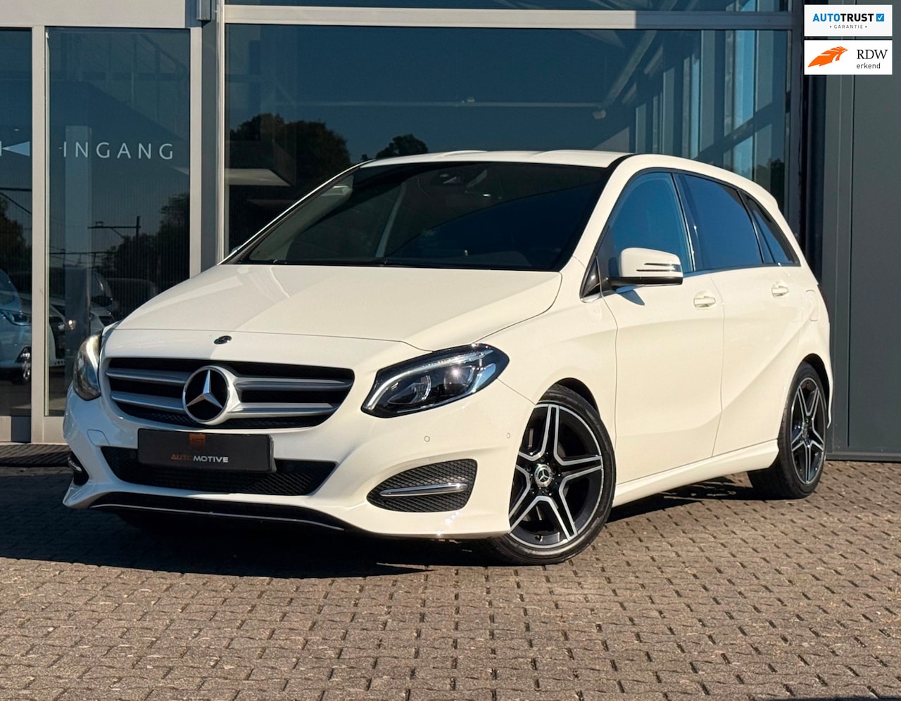 Mercedes-Benz B-klasse - 250 4Matic Ambition AMG-Night edition - AutoWereld.nl