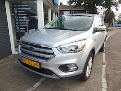 Ford Kuga - 1.5 EcoBoost Titanium 12 maanden Bovag garantie terkhaak/navi carplay/android