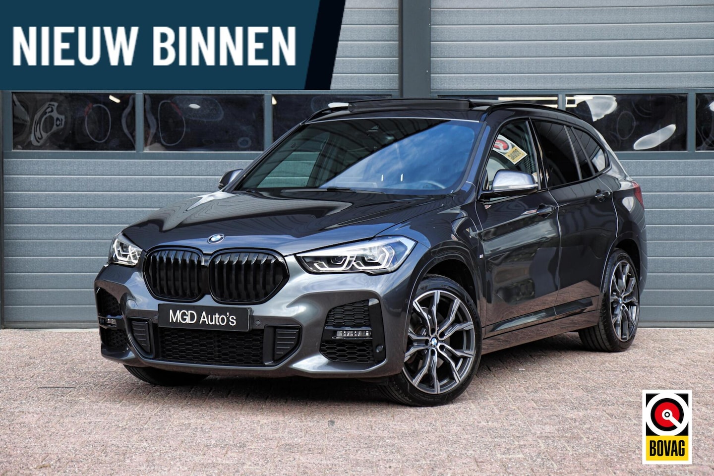 BMW X1 - xDrive25e M-Sport M-Pakket |LED|PANODAK|STOELVERW.|HUD|MEMORY|ELEK. KLEP|TREKHAAK - AutoWereld.nl