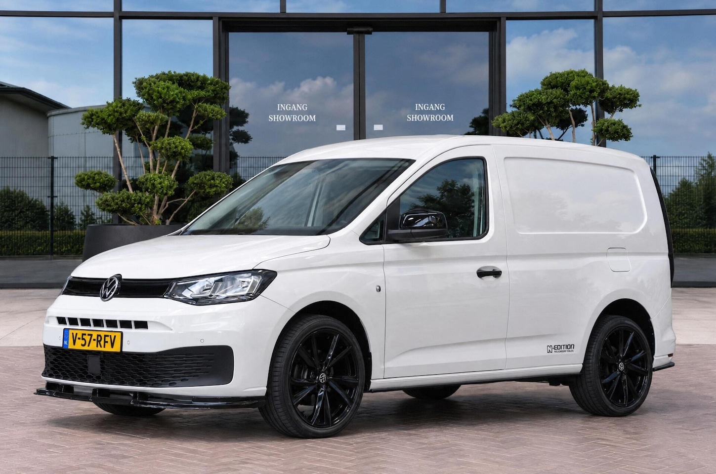Volkswagen Caddy Cargo - 1.5 TSI N-EDITION | LEDER | PDC - AutoWereld.nl