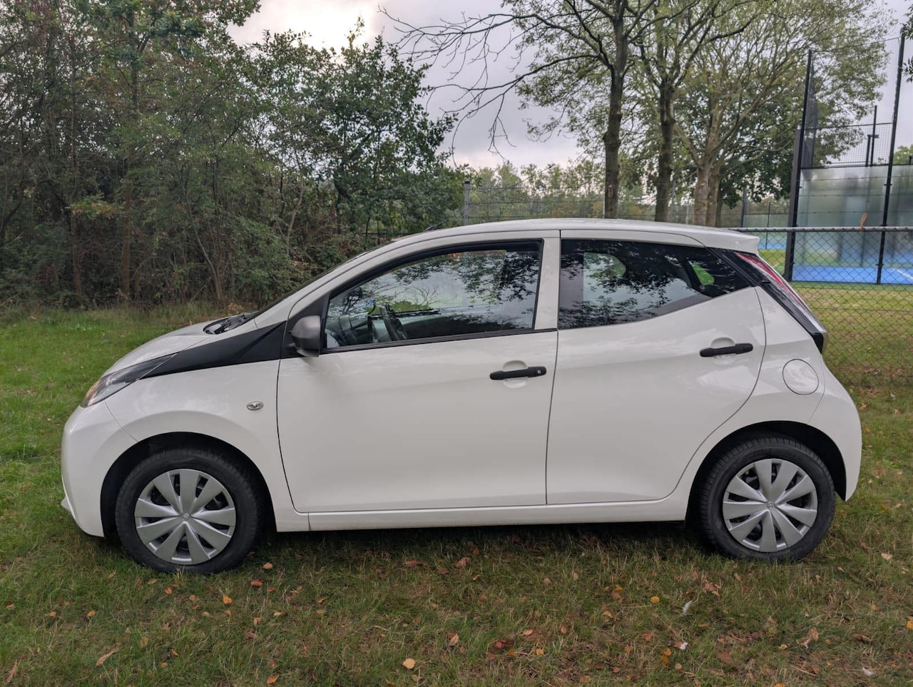 Toyota Aygo - 1.0 VVT-i x Dealer onderhouden , Garantie - AutoWereld.nl