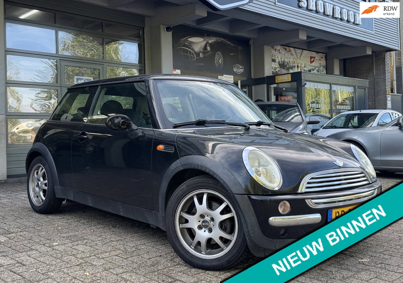 MINI 3-Deurs - 1.6 One | AIRCO | ELEK.RAMEN | APK. - AutoWereld.nl