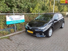 Toyota Auris - 1.8 Hybrid Dynamic AUTOMAAT
