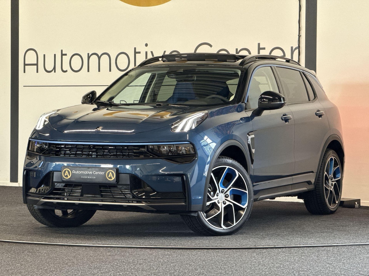Lynk & Co 01 - 1.5 PHEV MY22 | 6,6 KWH | PANO | 360 CAMERA | ACC - AutoWereld.nl