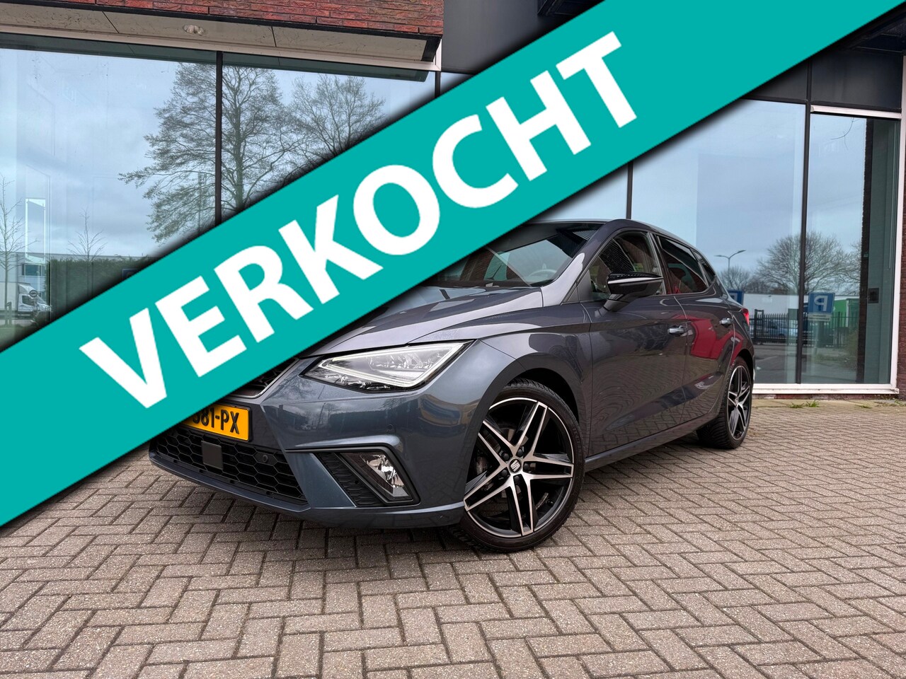 SEAT Ibiza - 1.0 TSI FR Limited Edition - Alcantara - Navi - Winterpakket - Trekhaak - Org.NL - AutoWereld.nl