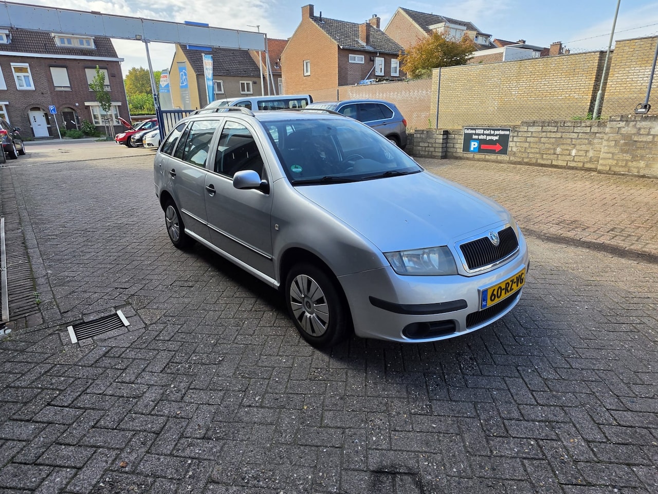 Skoda Fabia Combi - 1.4-16V Equipe APK 06-2027, Airco - AutoWereld.nl