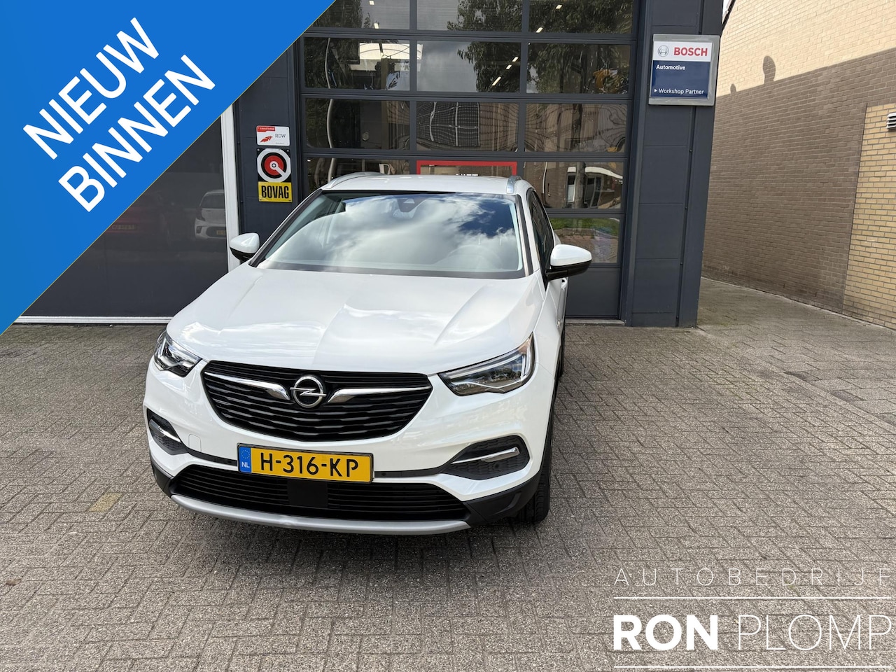Opel Grandland X - 1.2 Turbo Innovation Automaat / Airco clima / Navigatie/ Camera/ Cruise/ PDC/ LED/ Apple c - AutoWereld.nl