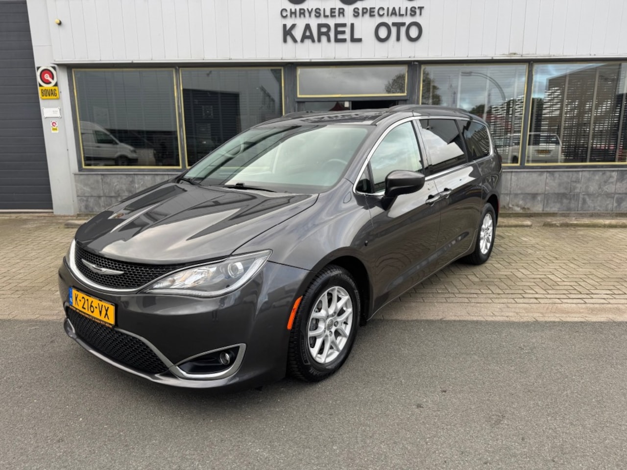 Chrysler Pacifica - 3.6i LIMITED STOW  'N GO - AutoWereld.nl