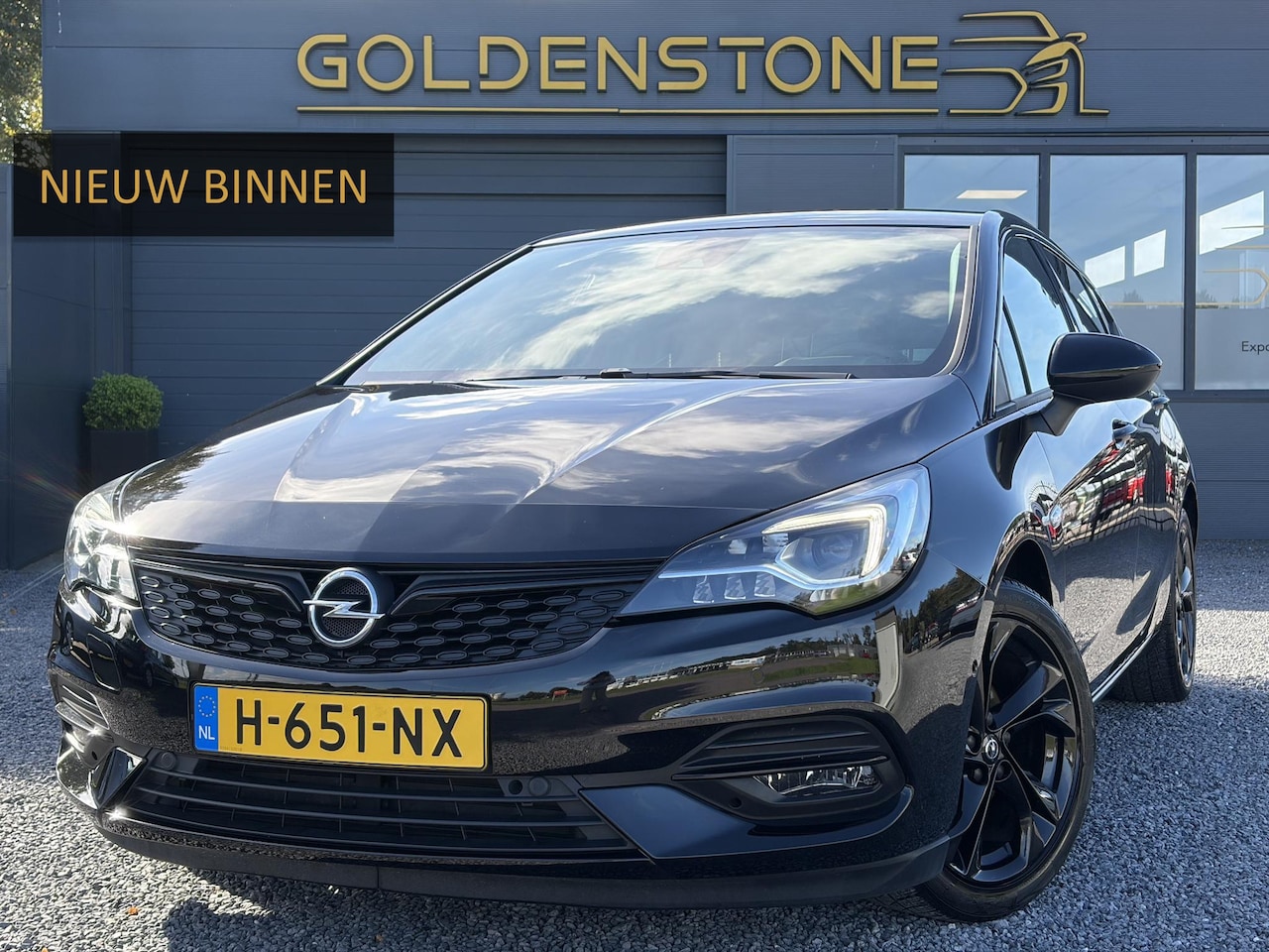 Opel Astra - 1.2 Ultimate ✓146pk✓2e Eigenaar✓Camera✓Navi✓Carplay✓Leder✓Stoelvw-Stoelverkoeling✓Stuurver - AutoWereld.nl
