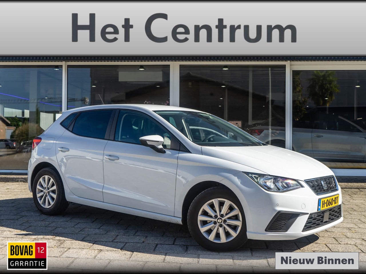 SEAT Ibiza - 1.0 TSI Style Business Intense Carplay - Airco - Navi - PDC - AutoWereld.nl