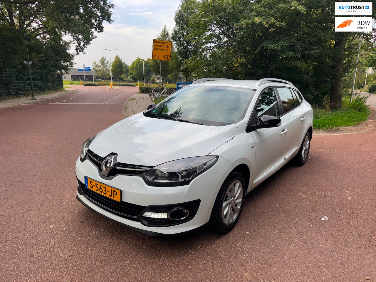 Renault Mégane Estate - 1.2 TCe Limited|Navi|LED|Psensor|Cruise| - AutoWereld.nl
