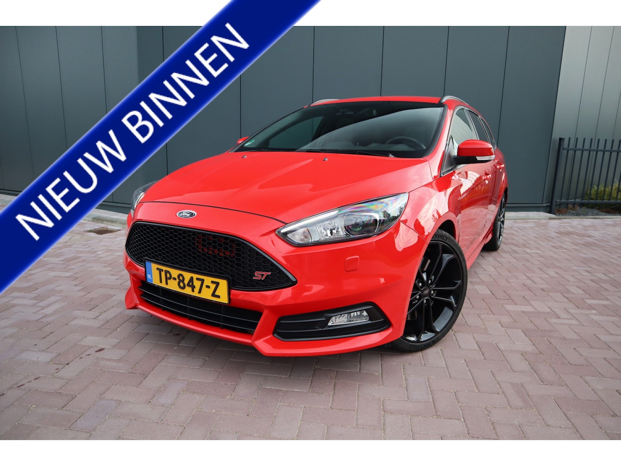 Ford Focus Wagon - 2.0 ST Mountune Leder Navigatie Camera Mountune Tuning - AutoWereld.nl