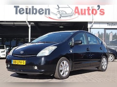 Toyota Prius - 1.5 VVT-i Tech Edition | Navigatie | Camera | Cruise | Clima | Dealer onderhouden